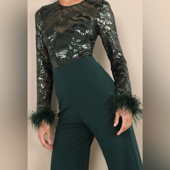 Lulus limitless radiance green sequin feather long sleeve jumpsuit sz S nwot - Picture 3 of 4